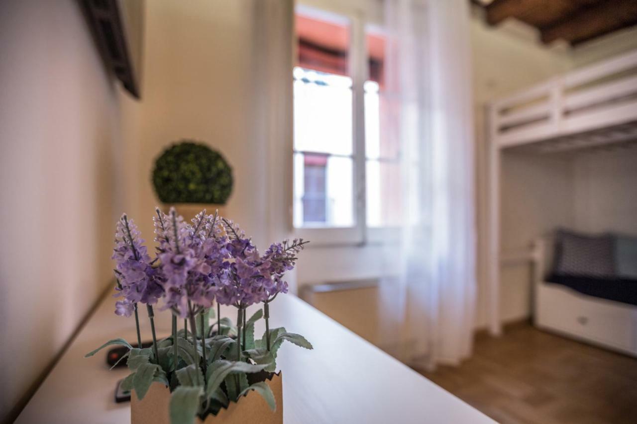 Palazzo Bocchi - The Place Apartments Bologna Exteriör bild